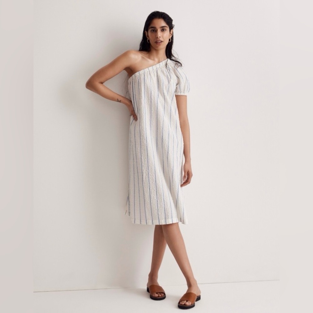 Madewell Seersucker One-Shoulder Puff Sleeve Midi Dress